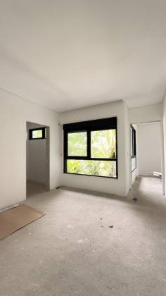 Casa 3 suítes em condomínio fechado no América