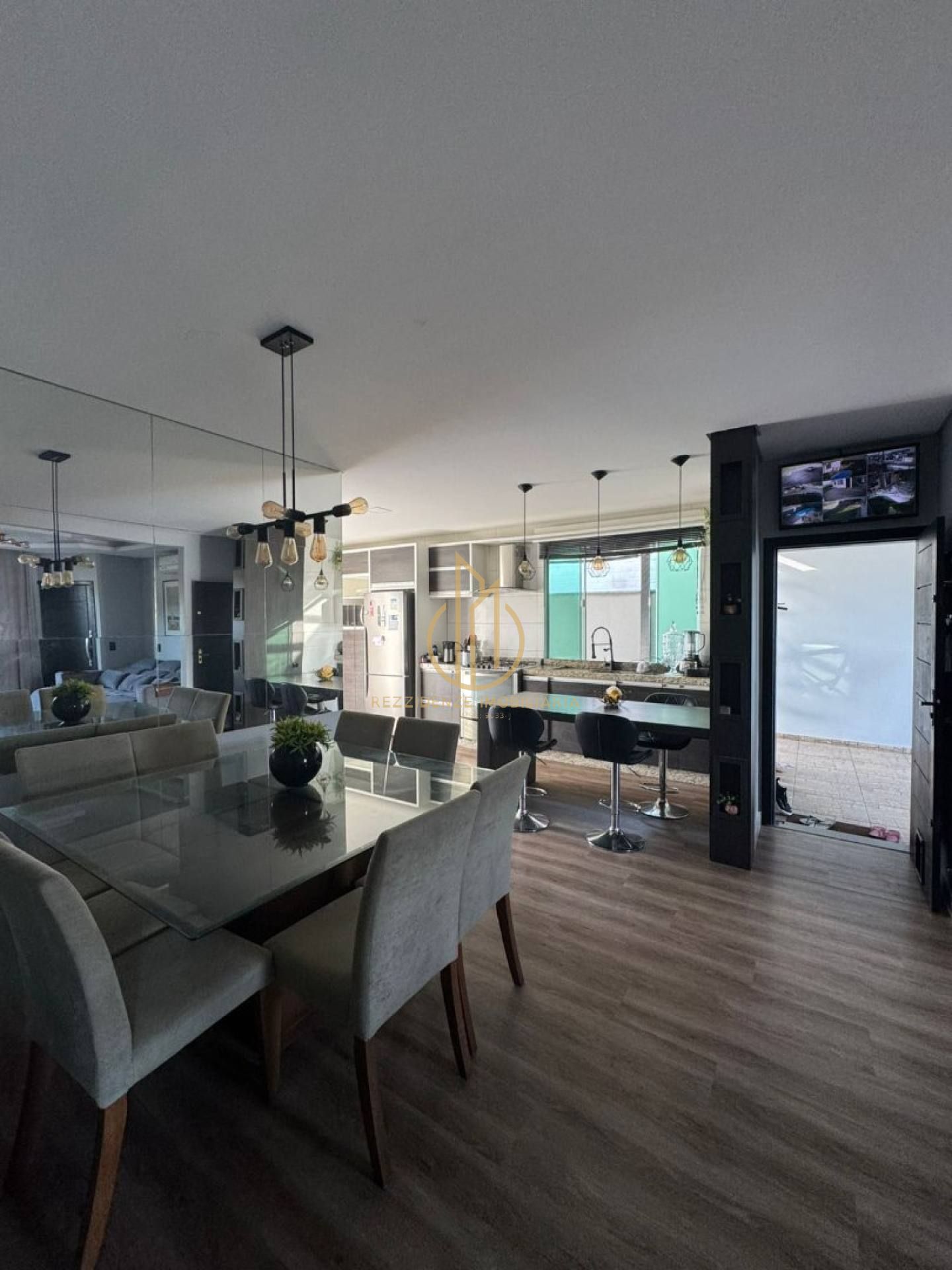 Casa para vender com 3 quartos 1 suíte no bairro João Costa em Joinville