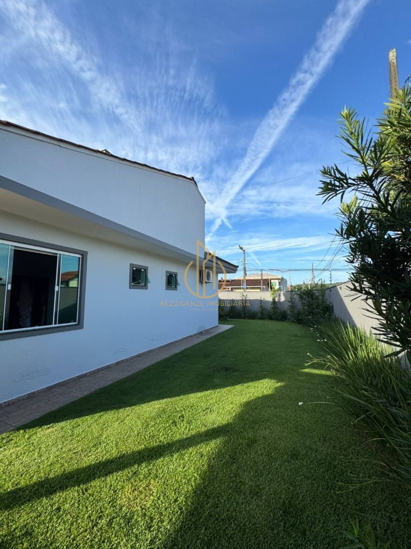 Casa para vender com 3 quartos 1 suíte no bairro João Costa em Joinville