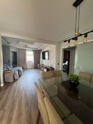 Casa para vender com 3 quartos 1 suíte no bairro João Costa em Joinville