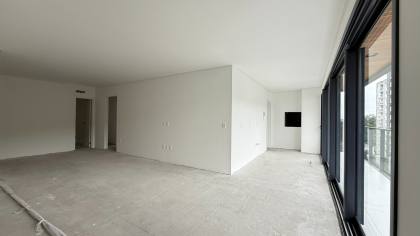 APARTAMENTO 3 SUÍTES NO ATIRADORES