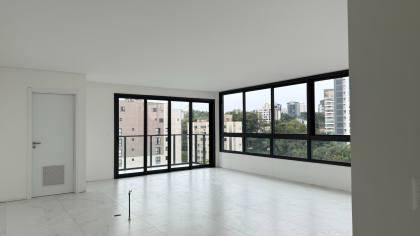 APARTAMENTO 3 SUÍTES NO ATIRADORES