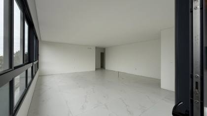 APARTAMENTO 3 SUÍTES NO ATIRADORES