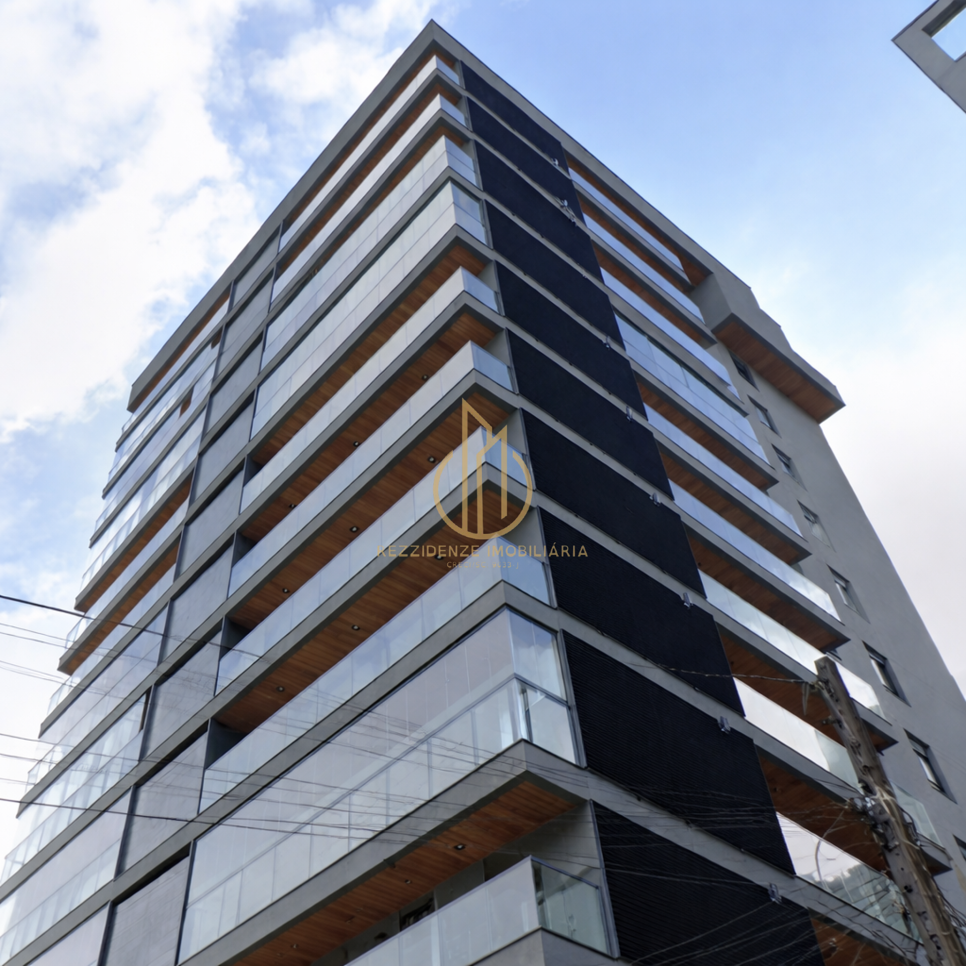 Apartamento Garden Giardino com 3 suítes a venda no bairro Atiradores Joinville SC