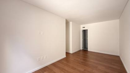 Giardino com 3 suítes no Atiradores