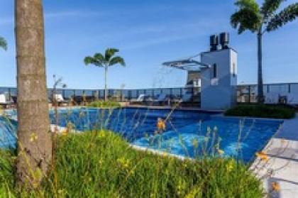 Apartamento mobiliado 2 suítes no Atiradores