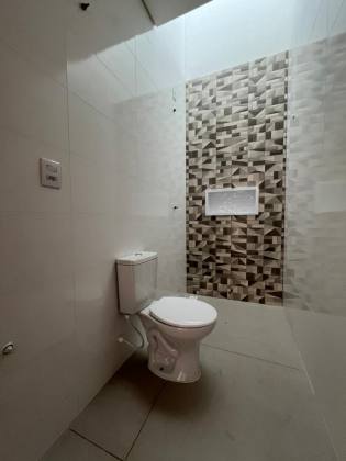 Sobrado geminado 3 quartos no Espinheiros