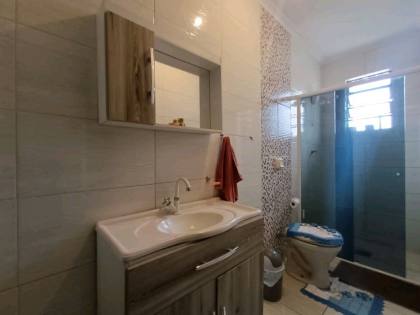 Casa averbada  para vender com 4 quartos 1 suítes no bairro Itaum