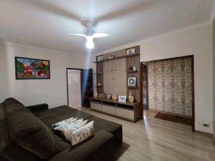 Casa averbada  para vender com 4 quartos 1 suítes no bairro Itaum