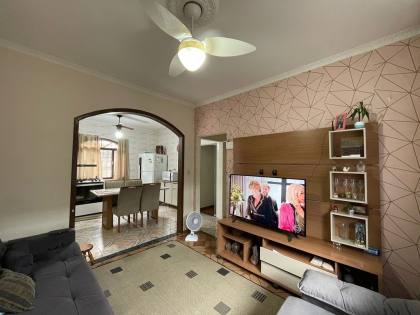 CASA COM 4 QUARTOS NO JARDIM IRIRIU