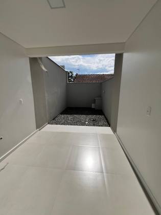 Sobrado geminado com 2 suítes no Costa e Silva