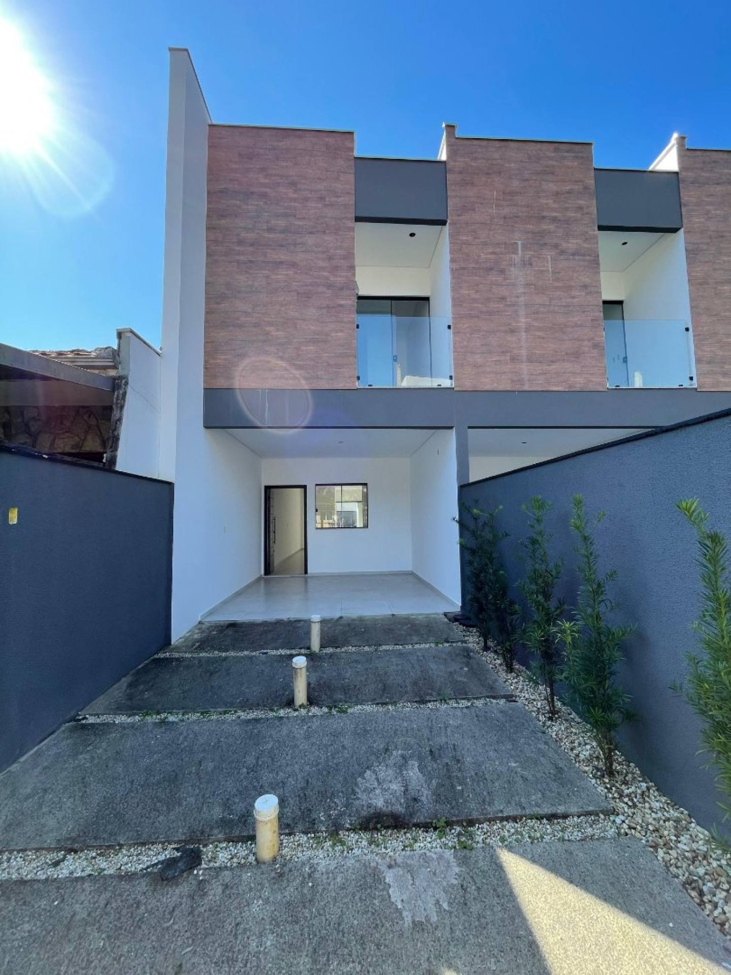 Geminado uma suíte dois dormitórios Joinville/Sc