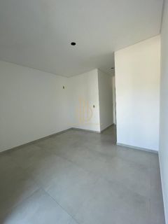 Geminado com 03 dormitórios sendo 01 suite a venda no bairro Iririu Joinville SC