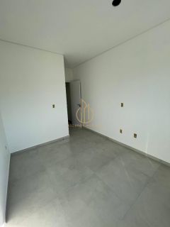 Geminado com 03 dormitórios sendo 01 suite a venda no bairro Iririu Joinville SC