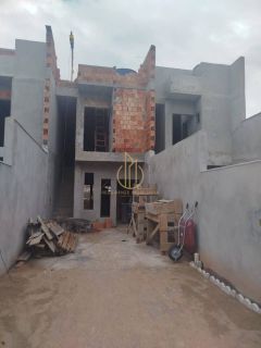 Sobrado geminado com 2 suítes a venda no bairro Boa Vista Joinville SC