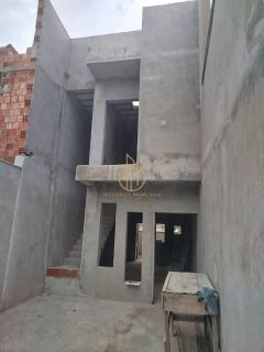 Sobrado geminado com 2 suítes a venda no bairro Boa Vista Joinville SC