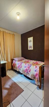 Apartamento Para Vender com 3 quartos no bairro PARANAGUAMIRIM em Joinville