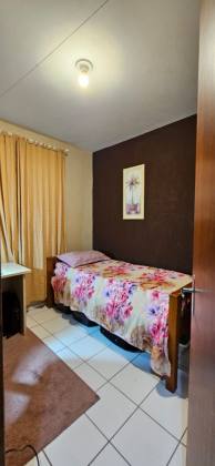 Apartamento Para Vender com 3 quartos no bairro PARANAGUAMIRIM em Joinville