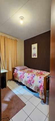 Apartamento Para Vender com 3 quartos no bairro PARANAGUAMIRIM em Joinville