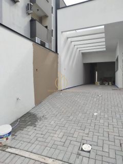 Casa geminada planta baixa com 3 quartos a venda no bairro Boa Vista Joinville SC