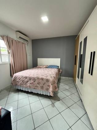 Casa escriturada no Paranaguamirim Joinville/Sc