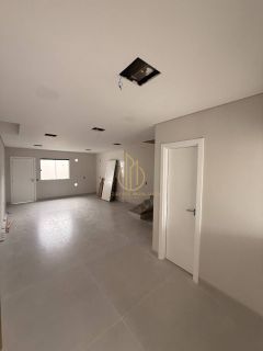 Sobrado de Alto Padrão no Bairro Glória | 124 m² Privativos