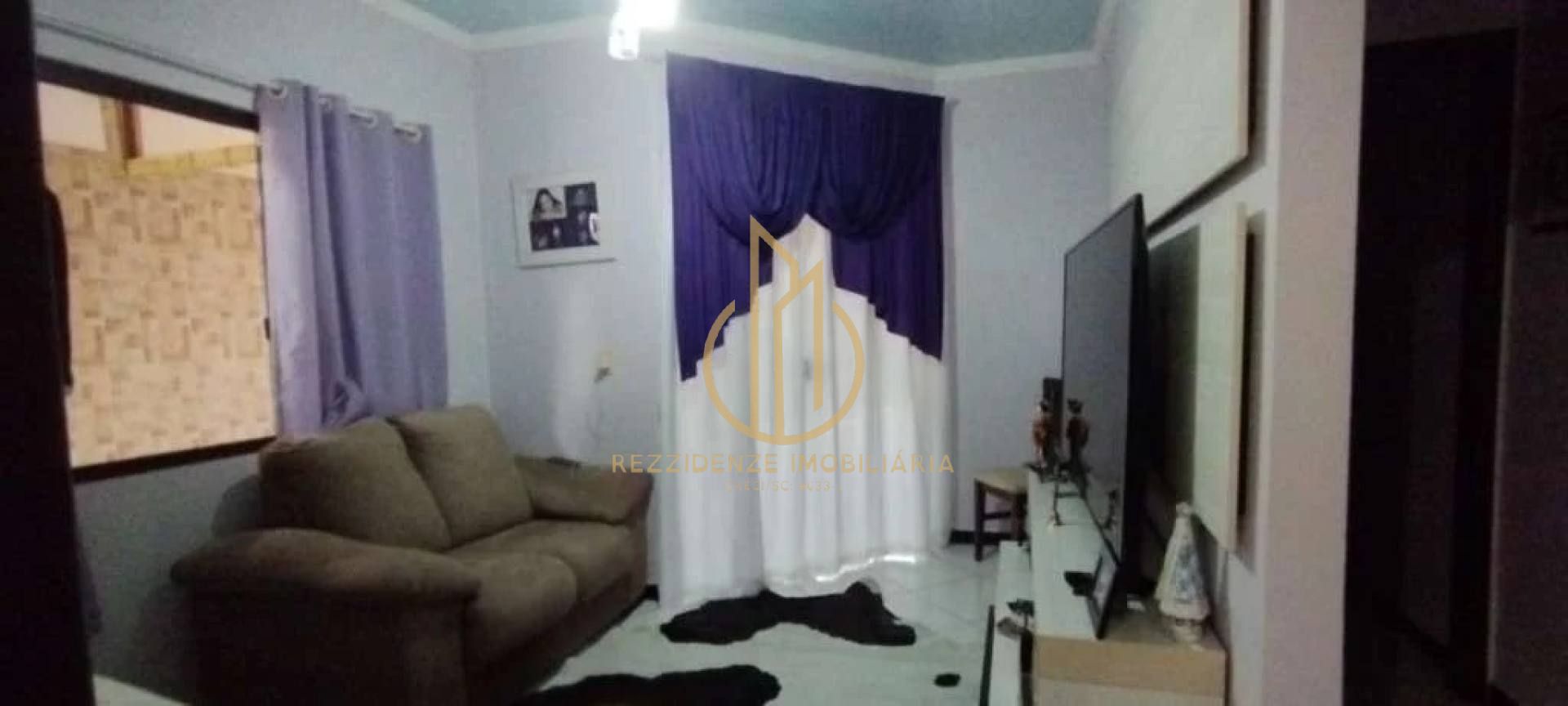 CASA AVERBADA 3 QUARTOS COM PISCINA NO PARANAGUAMIRIM