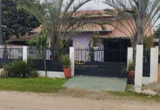 CASA AVERBADA 3 QUARTOS COM PISCINA NO PARANAGUAMIRIM