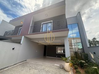 SOBRADO DE ALTO PADRÃO NO SAGUAÇÚ