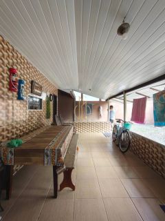 Casa averbada com 3 quartos a venda no bairro Espinheiros em Joinville SC