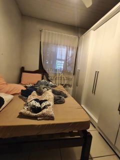 Casa averbada com 3 quartos a venda no bairro Espinheiros em Joinville SC