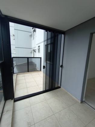 Apartamento Para Vender com 2 quartos no bairro Floresta  em Joinville