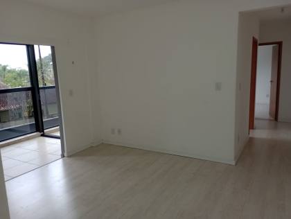 Apartamento Para Vender com 2 quartos no bairro Floresta  em Joinville