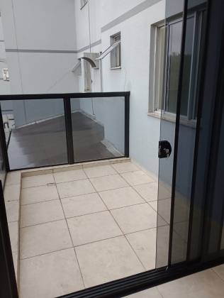 Apartamento Para Vender com 2 quartos no bairro Floresta  em Joinville