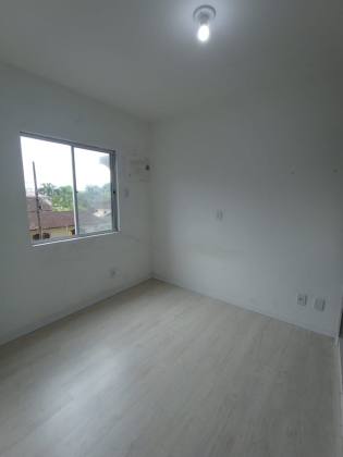 Apartamento Para Vender com 2 quartos no bairro Floresta  em Joinville