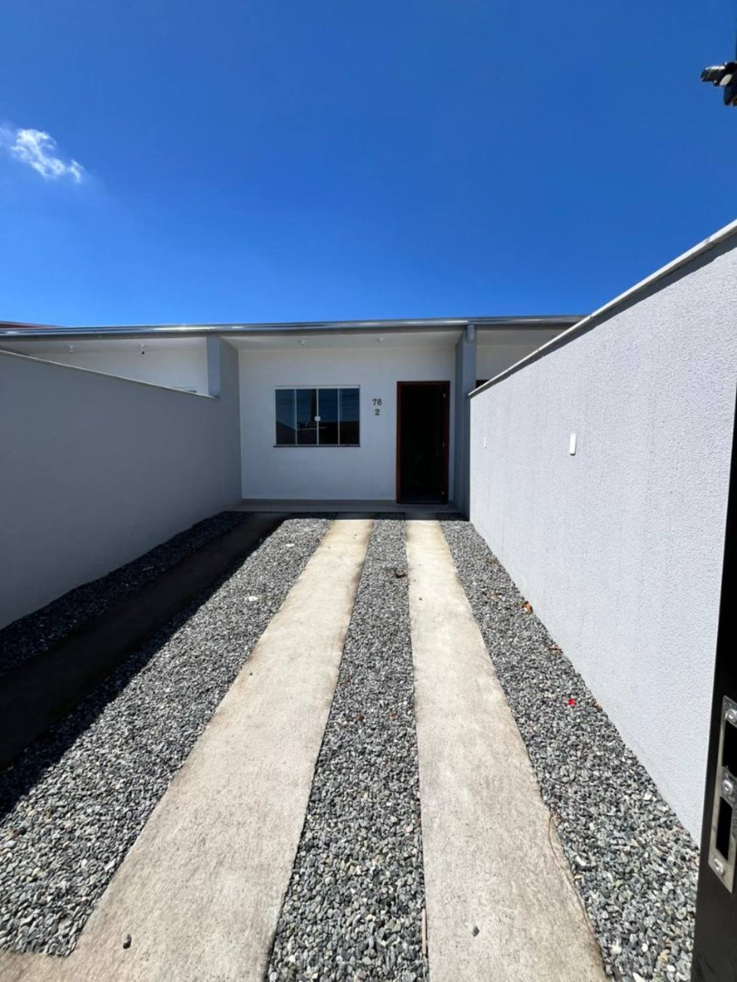 Casa Para Vender com 2 quartos no bairro Ulysses Guimarães em Joinville