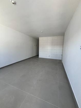 Casa Para Vender com 2 quartos no bairro Ulysses Guimarães em Joinville