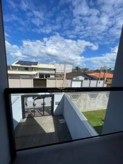 Sobrado geminado 3 quartos no Guanabara