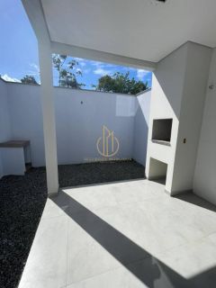 Sobrado geminado 3 quartos no Guanabara