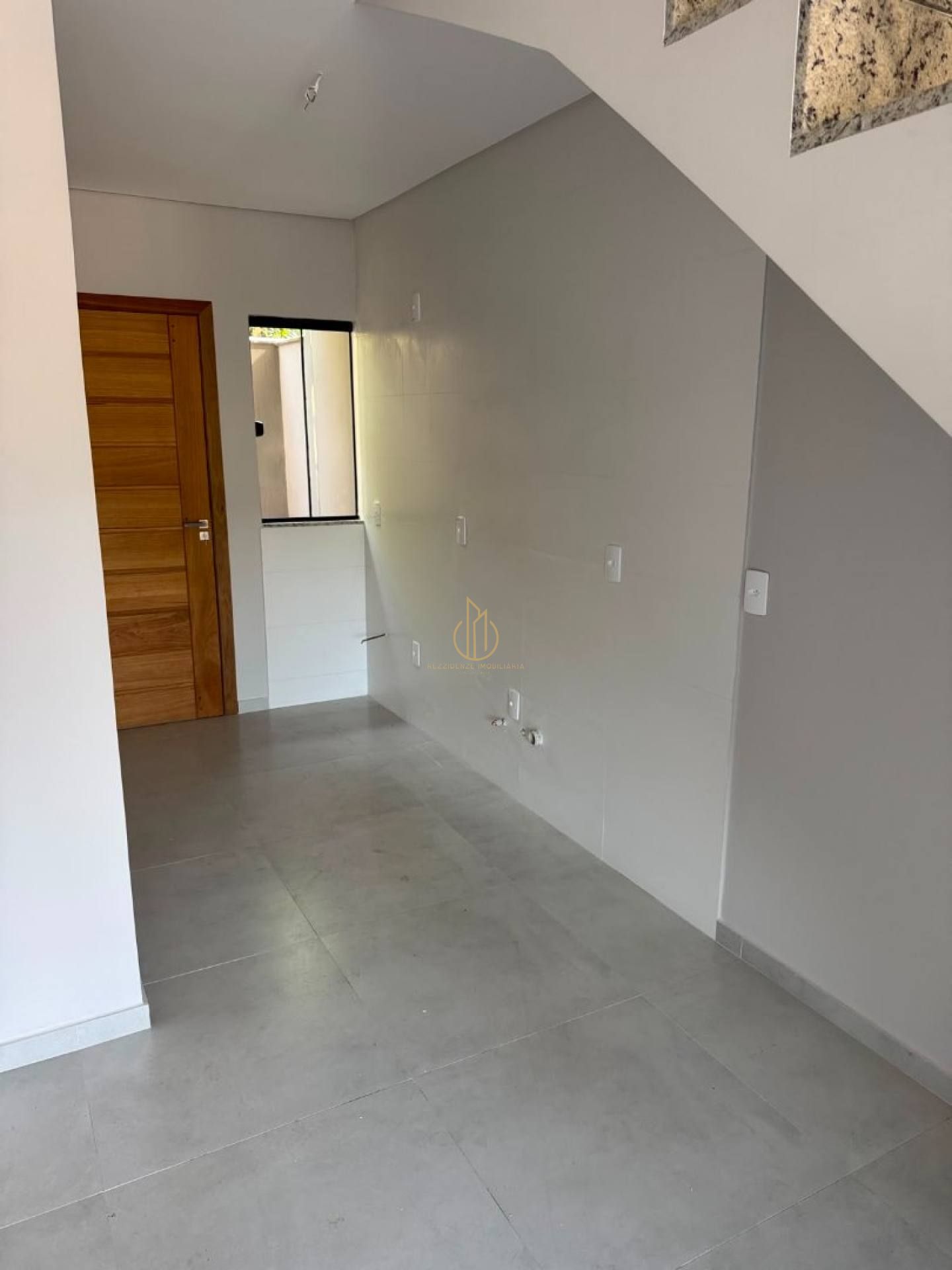 Sobrado geminado 2 quartos no Nova Brasília