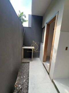 Sobrado geminado 2 quartos no Nova Brasília