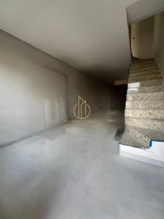 Sobrado geminado 2 quartos no Nova Brasília