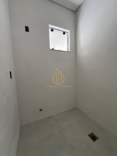 Sobrado geminado 2 quartos no Nova Brasília