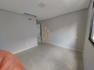 SOBRADO GEMINADO EM CONDOMÍNIO FECHADO NO BOA VISTA