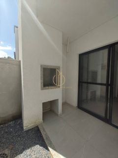 SOBRADO GEMINADO EM CONDOMÍNIO FECHADO NO BOA VISTA