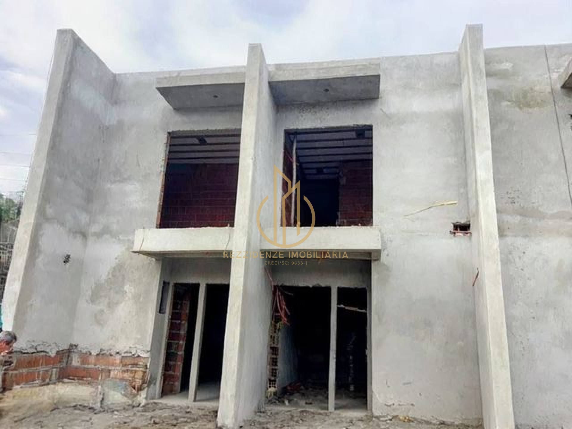 Sobrado geminado 2 suítes no Boa Vista