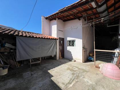 Casa Para Vender com 2 quartos 1 suítes no bairro Adhemar Garcia em Joinville
