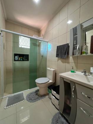 Casa Para Vender com 2 quartos 1 suítes no bairro Adhemar Garcia em Joinville