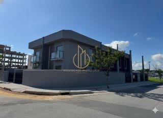 Sobrado geminado 2 suítes no Vila Nova