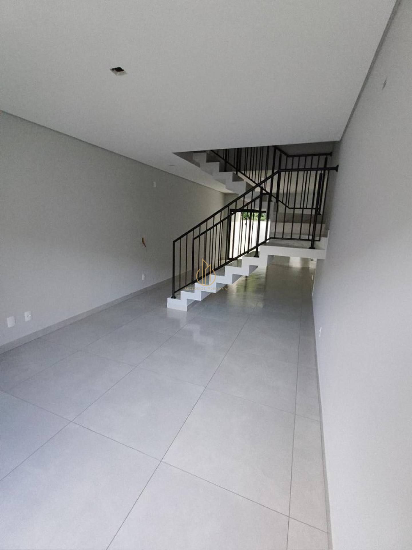 Sobrado geminado 3 quartos no Floresta